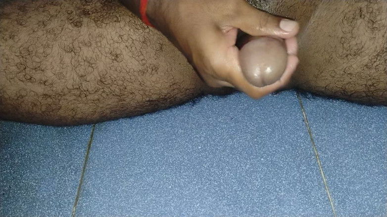 Babababa00007: Masseer De Penis Door Gebruik Te Maken Van Latex Vera.