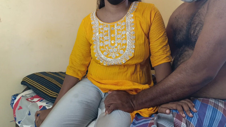 Apple baby: Tamil Cute Housewife