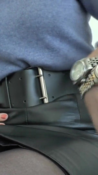 Fetisch für breite, enge Gürtel und Armbanduhren Teil 1 lady victoria Valente