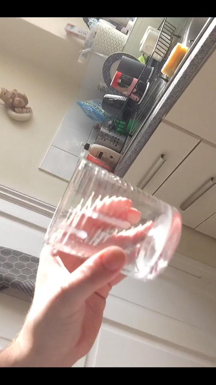 Bob Steel: Thực sự muốn ai đó uống tinh dịch của tôi từ...