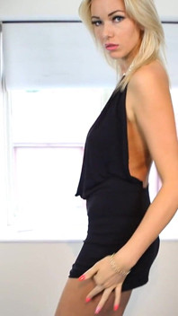 Hannah Zebeedee - Naughty Exhibitionist