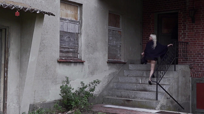 Inquisition and prison world: The Maid - Tập 1