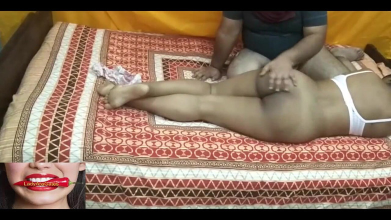 Hotty Jiya Sharmaa: Ragazza indiana indiana fa sesso con la figa sborrata e...