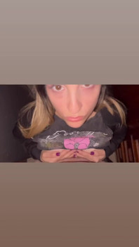 New Content: Sucking It in a Friend's Kitchen!