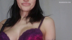 Lady Mesmeratrix Official: Nevlastní sestra je taková honění podprsenky