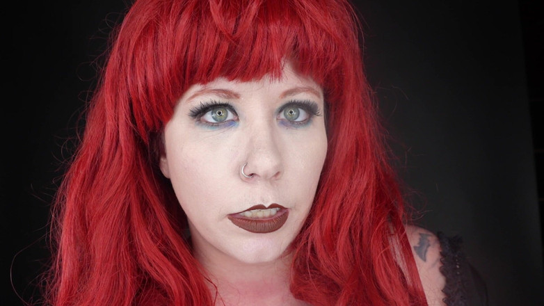 Deanna deadly: Sensuale joi per i miei occhi, contatto visivo e trucco...