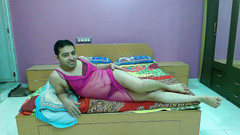 Cute & Nude Crossdresser: Sissy crossdresser femboy Sweet Lízátko s hedvábně hladkém tělem v...