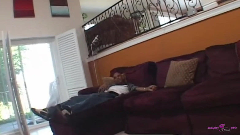 Naughty Black Girls: Süße PAWg ist aufgeregt, ihr enges fleischloch in einem schmutzigen...