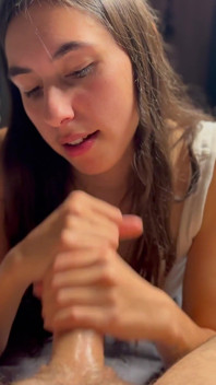 Portato a limite del passato e negato fino a quando non lo ho lasciato sborrare su tutta la faccia dopo la pecorina