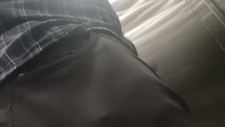 CarvingShovel: Delivery Boy Dick Flash in Lift