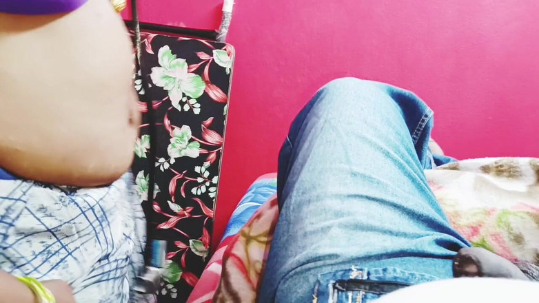 Telugu honey lips: Indyjski sex doctor, telugu sexy sari doktor jebanie pacjent, telugu...