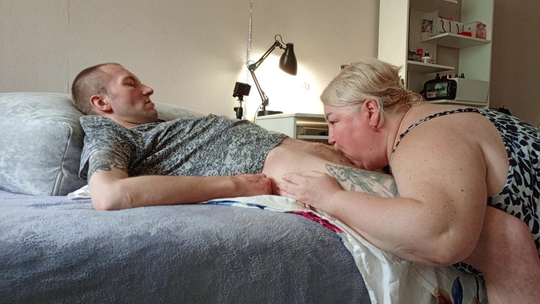 Zona901: Mother-in-law Gently Sucks Dick Until I Cum