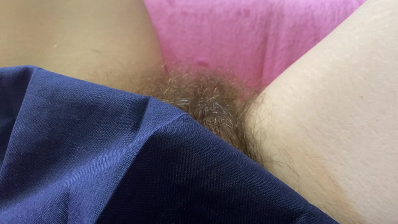 Cuteblonde666: Hairy bush fetish closeup