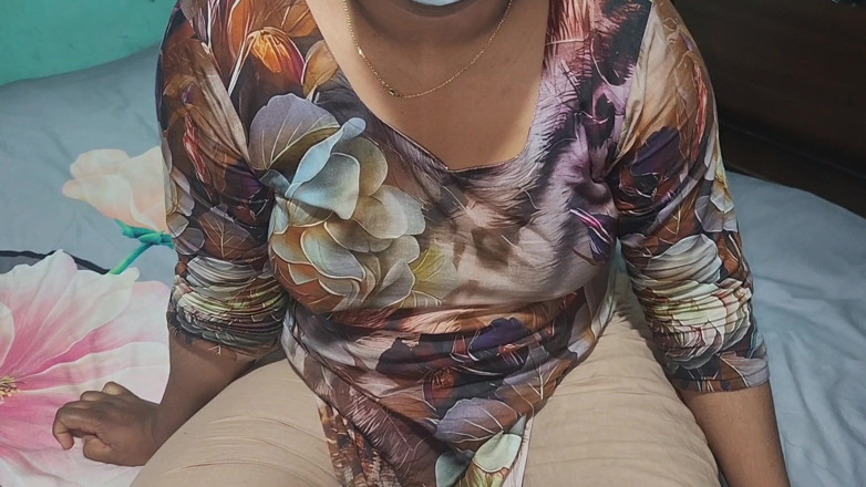 Akhi moni: Indian Couple Fucking