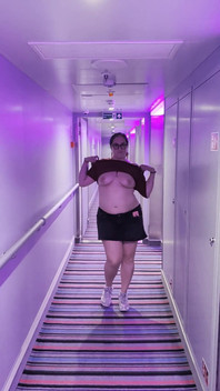 Cruise Ship Hallways Are for Flashing!