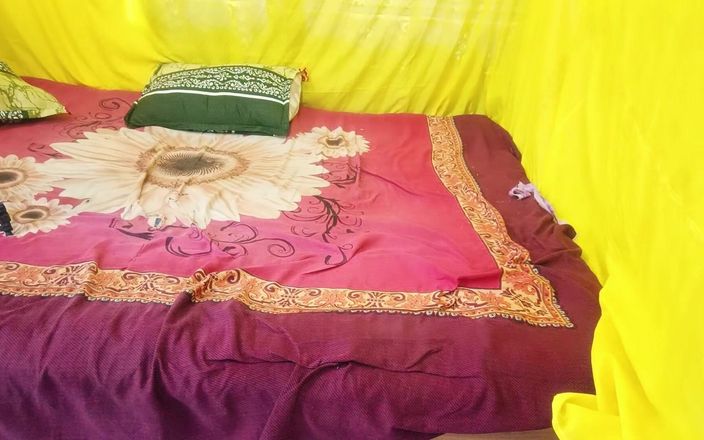 mahihot1: Entregador de vibrador com dona de casa fodida