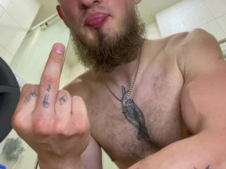 Hunky time: Muscle Daddy Spits