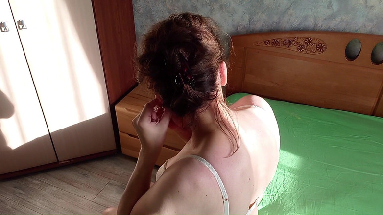 Dimelyx: Una esposa sexy muy cariñosa. Parte 1.