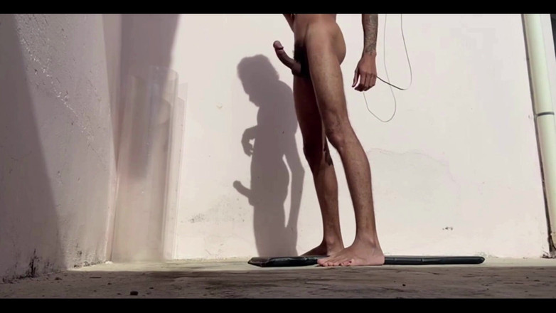 arabeputo: 在兴奋的早晨伸展。