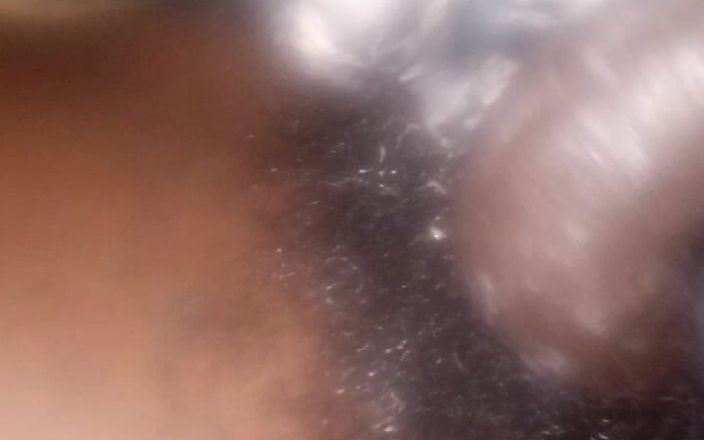 bigBlackie699: नया वीडियो मैंने अपना बड़ा काला लंड शेव किया और वीर्य निकाला