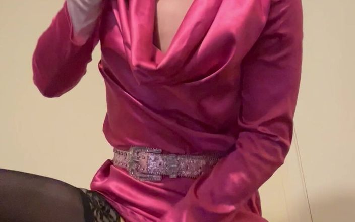 Jessica silk: Jess Silk chevauche un gode