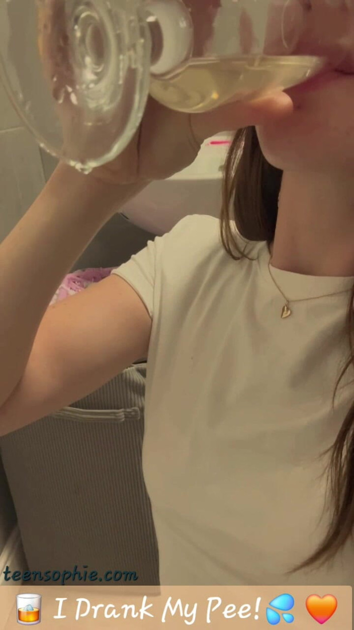 Teen Sophie: Mi-am înghițit pișatul!