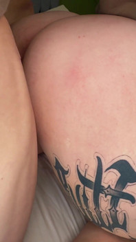 Tattooed Thick Slut Maddison Black Came for a Facial and Got Her Ass Fucked Too