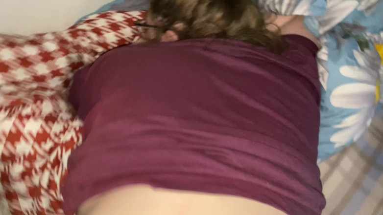 MilkyWay: Pieprzy dupka na pieska. Brudna rozmowa i jęczy. Rosyjski domowej...