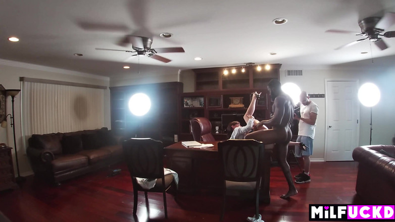 Milfuckd: Record Company Executive Breaks in Her New Artist Bts