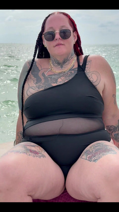 StacXXXs: Amber Lee Wet Wet