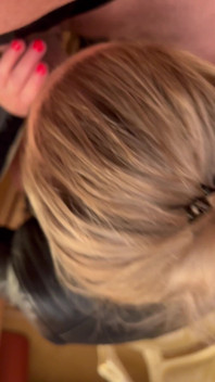 Blowjob Sneakpeak Im Schloss