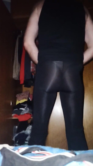 Por Itxiar: Sexy show off butt