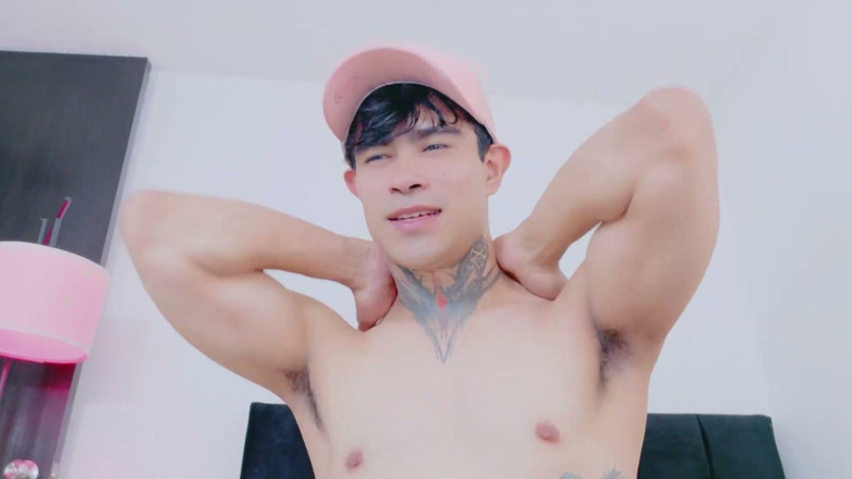 StephanosVerentt: Ass Hole Play Close up