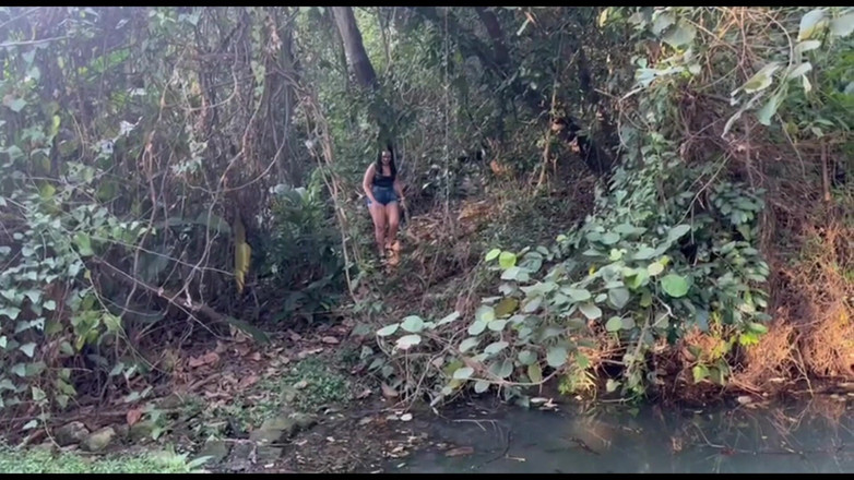 Lidi Ferrari: Vzala jsem svého malého kamaráda doprostřed lesa, svlékli jsme se