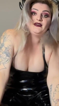 You Disgust Me so Much You Deserve to Be Humilatiated and Pissed on