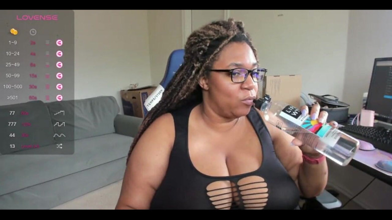 Josie4yourpleasure: Transmisión