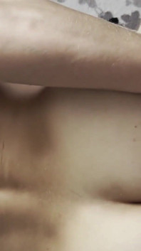 El primer anal dolorido de un joven estudiante