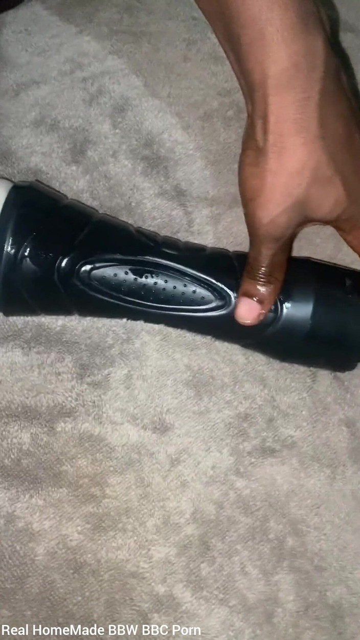 Big black cock BBCee: Meşale sahte amcığımı sikiyorum