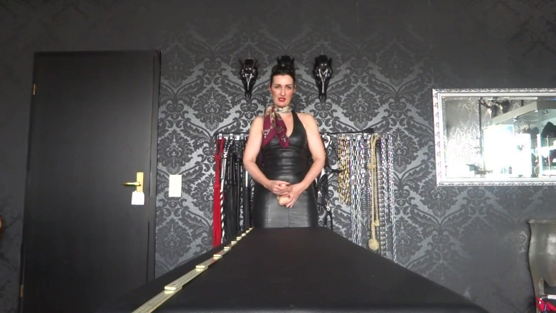 Lady Victoria Valente: Senin için sapık ve çok azgın mastürbasyon görevi!