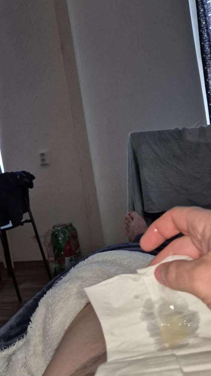 FeaturedLock451: I Can't Stand Squirting a Lot of Cum Today