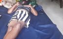 POV Web Series: Indiana menina gemendo duro enquanto masturba sua buceta vídeo feito...