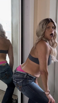 MILF Low Rise Jeans Try-on and Flexing