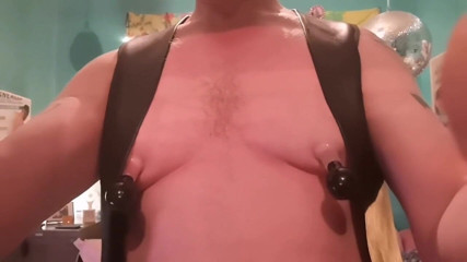Monster_Meat_: Pompando tette e spettacolo rimbalzante