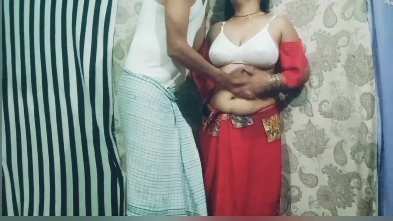 BendableFog5: 핫한 시누이의 큰 우유 음료와 따먹기