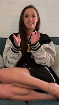 Amirah Adara Scopa Il Suo Fortunato Fan 2026