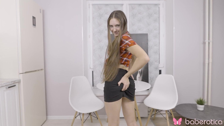 Baberotica: Mara Giri Masturbates for Us and Shows off Her Meaty...