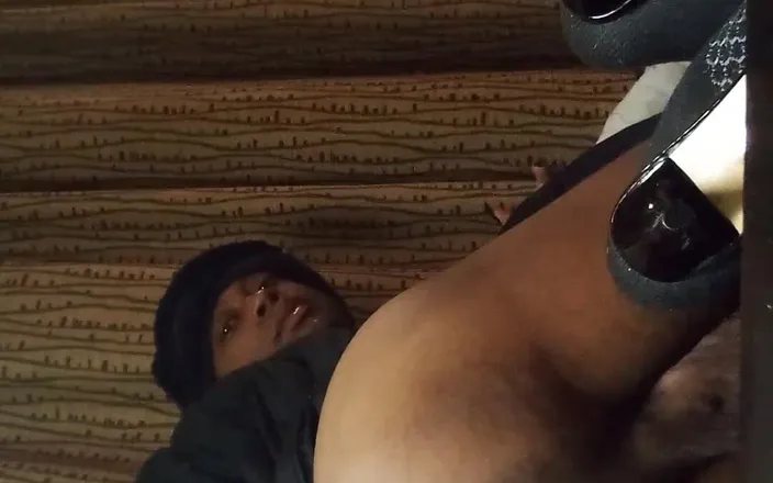 Pharoah Zeus: Black Friday Winter Warm up Anal Masturbation Video