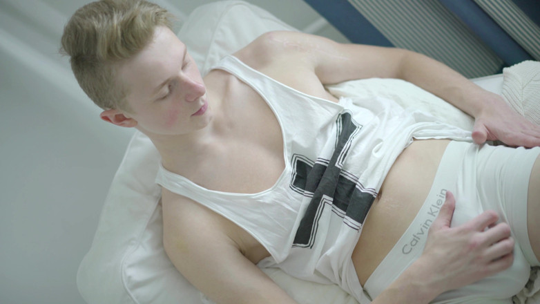 Gay Deluxe: Polla gemela