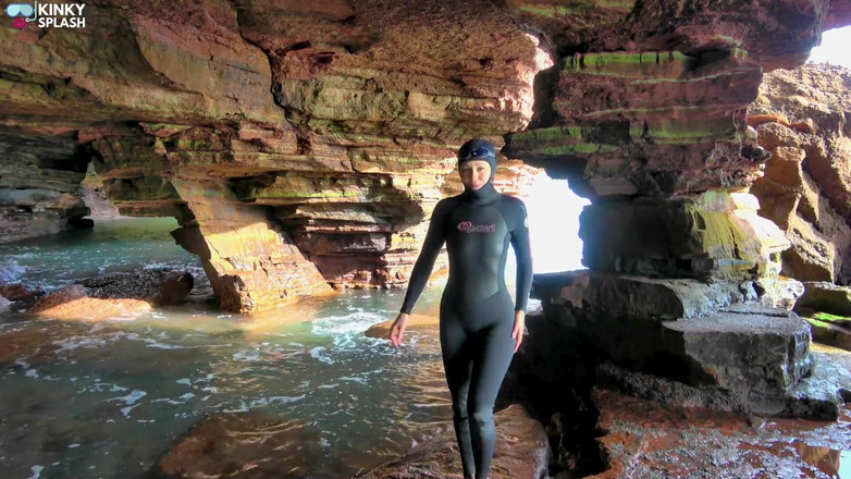 UKCuteGirl Lucy Lauren: Spotkanie z jaskinią w ekucie: tajna zabawa z tajemniczym nieznajomym