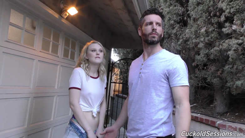 Cuckold Sessions: Lily Rader interraciale gangbang cuckold-sessies